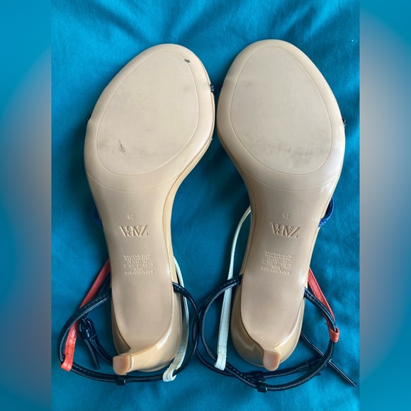Zara ankle strap summer heels —size 39 - Picture 2 of 2